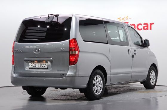Hyundai Starex 5-Seater VAN CVX Luxury — пробег 159 431 км — фото 2 из 5