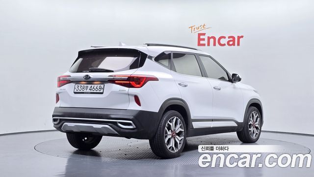 Kia Seltos из Кореи Encar