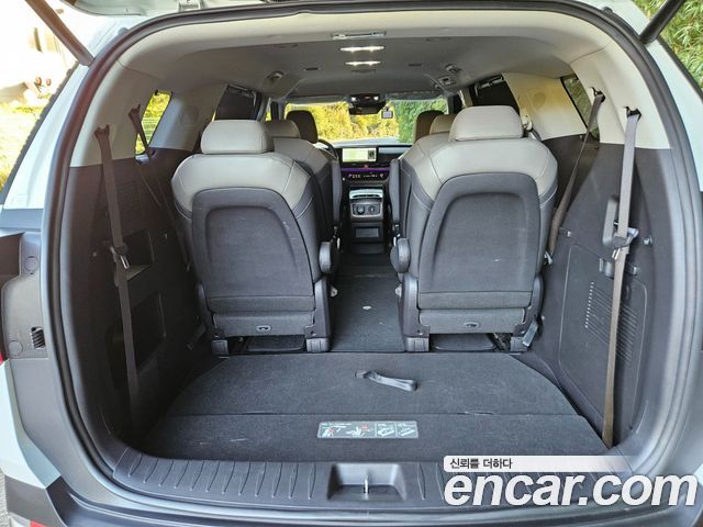 Kia Carnival Diesel 9-Seater Signature — пробег 47 700 км — фото 5 из 5