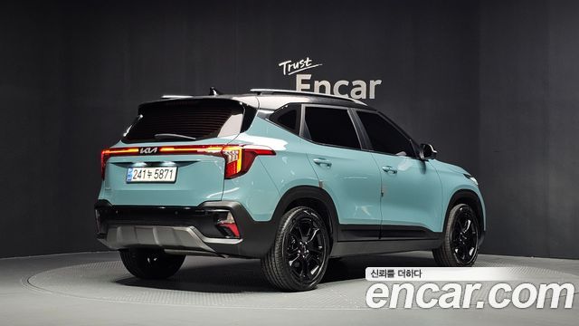 Kia Seltos из Кореи Encar