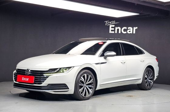 Volkswagen Arteon 2.0 TDI Premium — пробег 115 631 км — фото 1 из 5