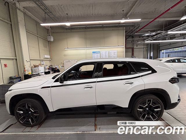 BMW XM 4.4 Lable — пробег 7 100 км — фото 3 из 5