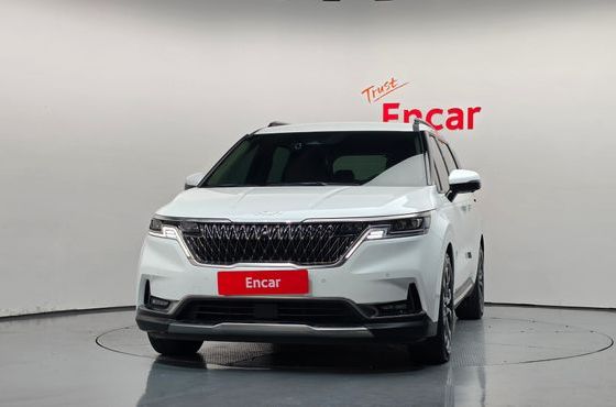 Kia Carnival Diesel 9-Seater Signature — пробег 74 057 км — фото 3 из 5