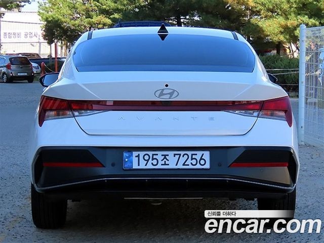 Hyundai AVANTE из Кореи Encar