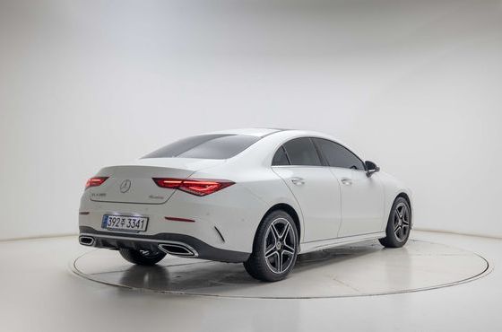 Mercedes-Benz CLA-Class CLA250 4MATIC — пробег 23 215 км — фото 2 из 5
