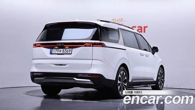 Kia Carnival Diesel 9-Seater Signature — пробег 90 671 км — фото 2 из 5