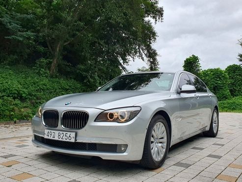 BMW 7-Series 740Li — пробег 129 873 км