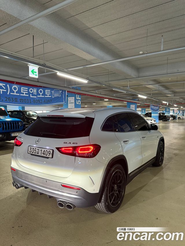Mercedes-Benz GLA-Class GLA45 AMG 4MATIC+ — пробег 41 150 км — фото 2 из 5