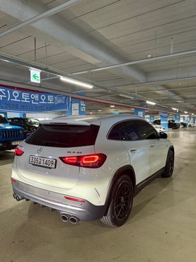 Mercedes-Benz GLA-Class GLA45 AMG 4MATIC+ — пробег 41 150 км — фото 2 из 5