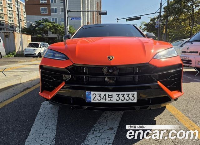 Lamborghini Urus 4.0 V8 SE — пробег 649 км — фото 1 из 5