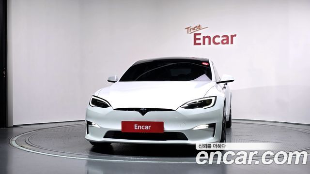 Tesla Model S AWD — пробег 31 125 км — фото 3 из 5