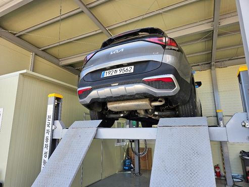 Kia Sportage Prestige — пробег 27 000 км — фото 2 из 3