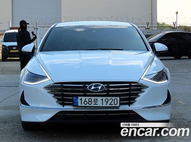Hyundai Sonata 2.0 LPG Modern — пробег 17 068 км — фото 1 из 5