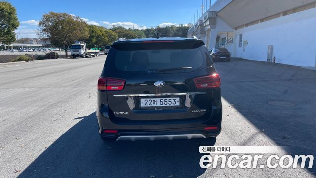 Kia Carnival Gasoline 7-Seater Limousine President — пробег 162 800 км — фото 4 из 5