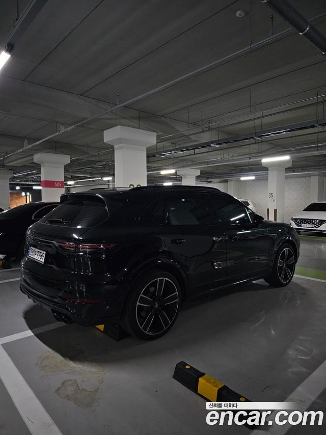 Porsche Cayenne 3.0 PLATINUM EDITION — пробег 52 000 км — фото 2 из 5