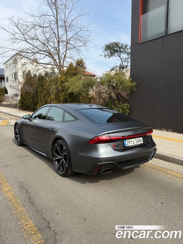Audi RS7 4.0 TFSI Quattro — пробег 39 500 км — фото 2 из 5
