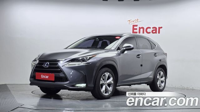 Lexus NX Executive — пробег 127 937 км — фото 1 из 5