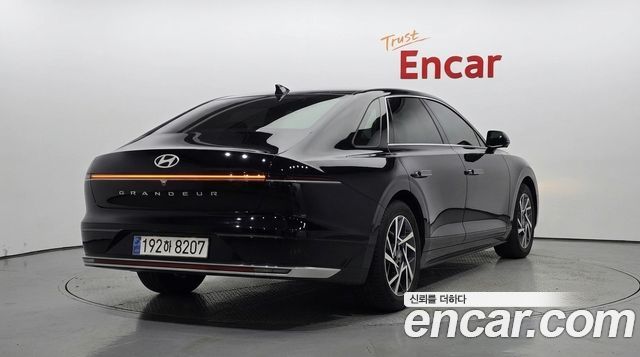 Hyundai Grandeur из Кореи Encar