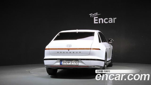 Hyundai Grandeur из Кореи Encar