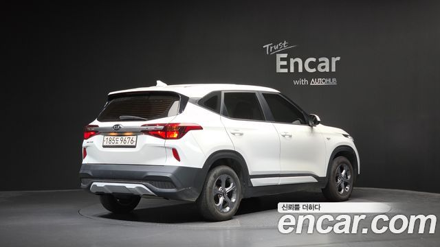 Kia Seltos из Кореи Encar