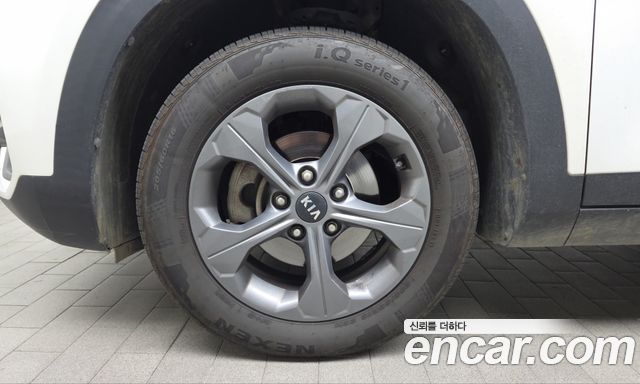Kia Seltos из Кореи Encar