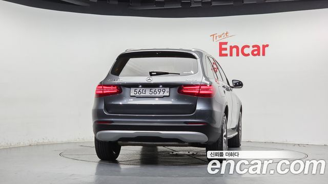 Mercedes-Benz GLC-Class GLC350e 4MATIC Premium — пробег 60 841 км — фото 4 из 5