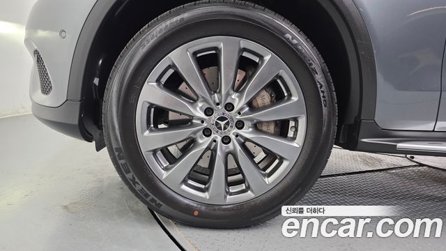 Mercedes-Benz GLC-Class GLC350e 4MATIC Premium — пробег 60 841 км — фото 5 из 5