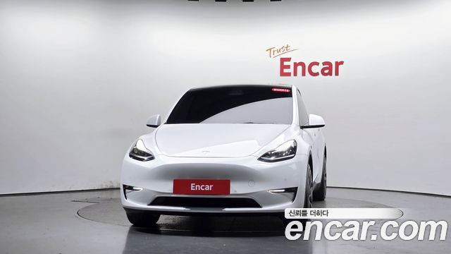 Tesla Model Y Long Range AWD — пробег 114 573 км — фото 3 из 5