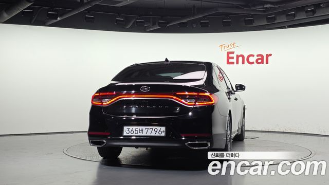 Hyundai Grandeur из Кореи Encar