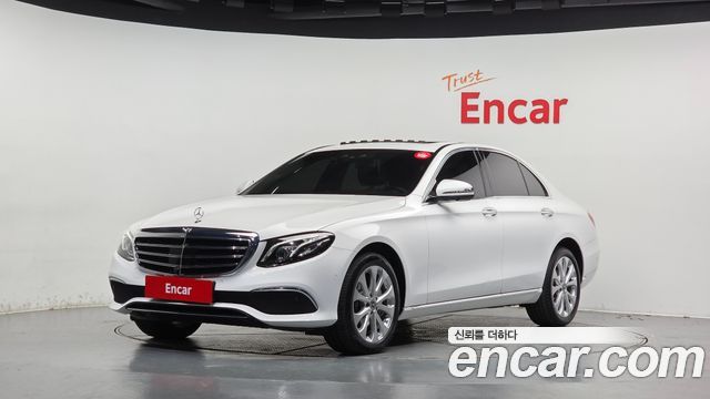 Mercedes-Benz E-Class из Кореи Encar