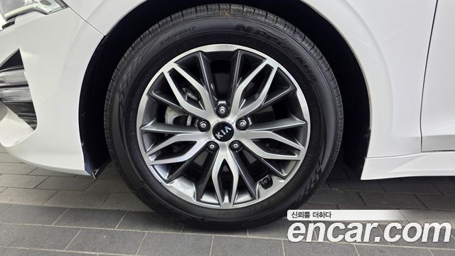 Kia K5 из Кореи Encar