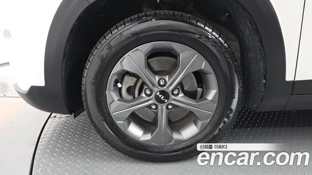 Kia Seltos из Кореи Encar