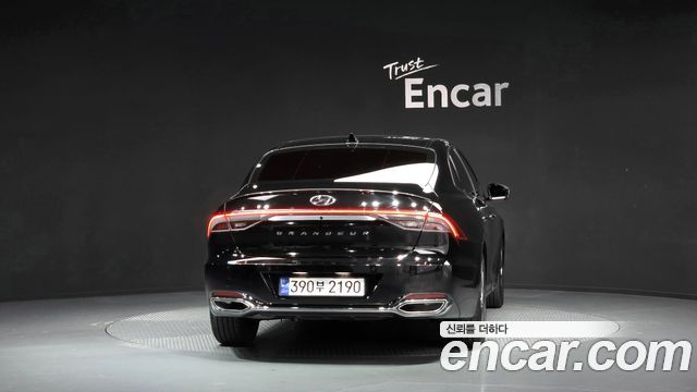 Hyundai Grandeur из Кореи Encar