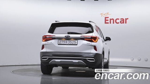 Kia Seltos из Кореи Encar