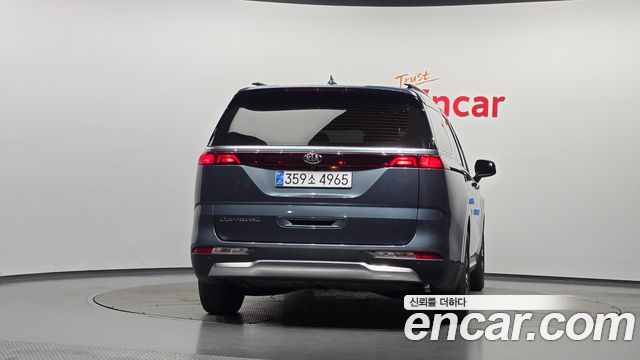Kia Carnival Diesel 9-Seater Noblesse — пробег 126 360 км — фото 4 из 5