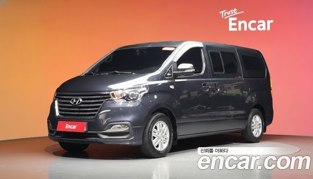 Hyundai Starex Van 5-Seater Modern — пробег 105 139 км — фото 1 из 5