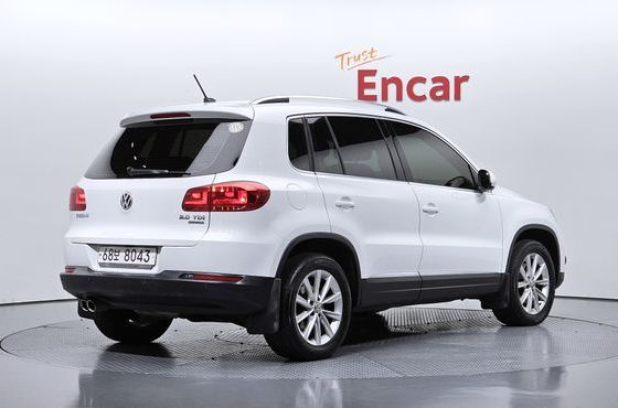 Volkswagen Tiguan 2.0 TDI Comfort 5N — пробег 139 071 км — фото 2 из 5