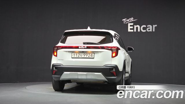 Kia Seltos из Кореи Encar