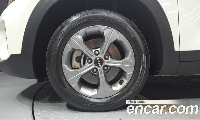Kia Seltos из Кореи Encar