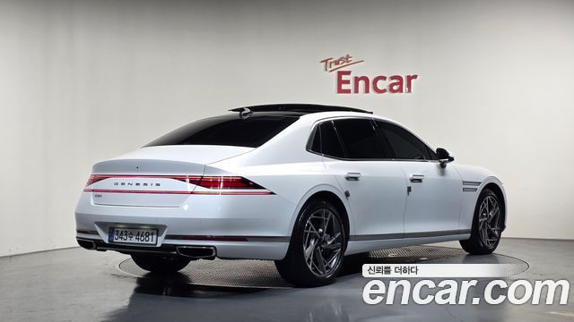 Genesis G90 Gasoline 3.5 Turbo 2WD — пробег 29 904 км — фото 2 из 5