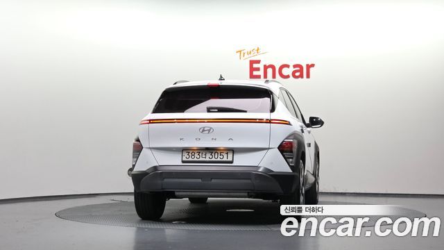 Hyundai Kona из Кореи Encar
