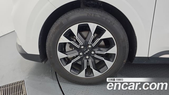 Kia Carnival Diesel 9-Seater Signature — пробег 45 500 км — фото 5 из 5