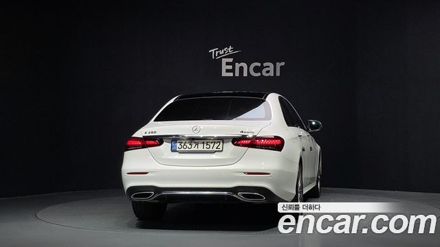 Mercedes-Benz E-Class E350 4MATIC AMG Line — пробег 99 796 км — фото 4 из 5