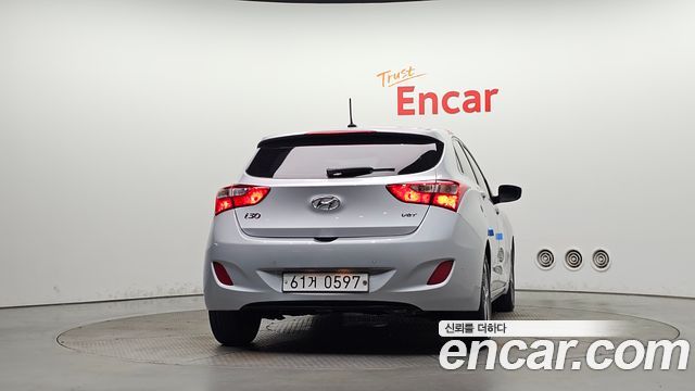 Hyundai i30 Diesel 1.6 PYL — пробег 212 590 км — фото 4 из 5