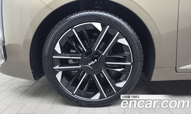 Kia K8 Signature — пробег 2 845 км — фото 5 из 5