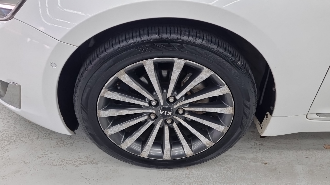 Kia K7 из Кореи Encar
