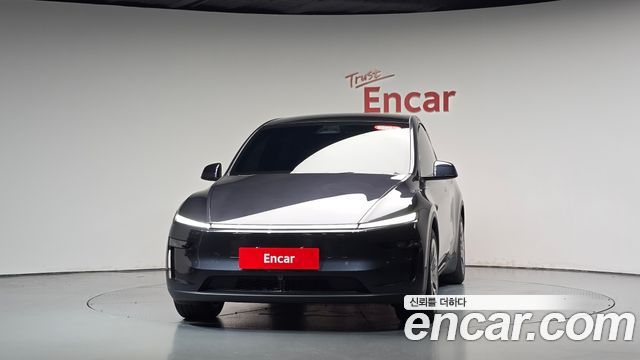Tesla Model Y L Long Range AWD — пробег 6 662 км — фото 3 из 5