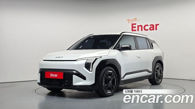 Kia EV3 Long Range 2WD GT Line — пробег 43 279 км — фото 1 из 5