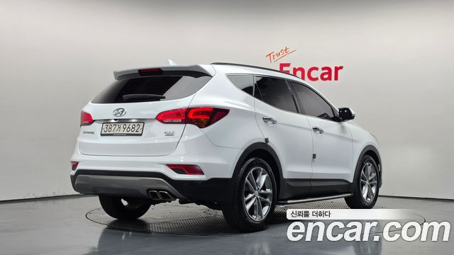Hyundai Santafe Diesel 2.0 2WD Exclusive Special — пробег 71 600 км — фото 2 из 5