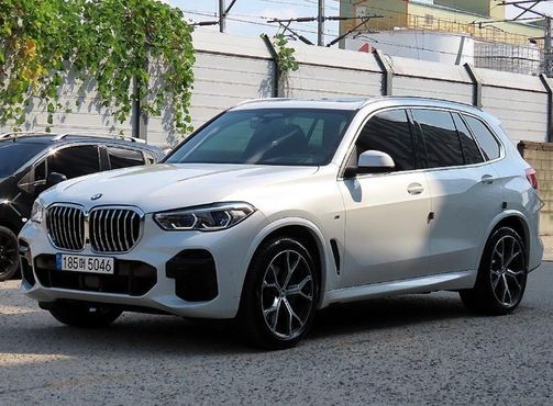 BMW X5 xDrive 40i M Sport — пробег 31 789 км — фото 2 из 5